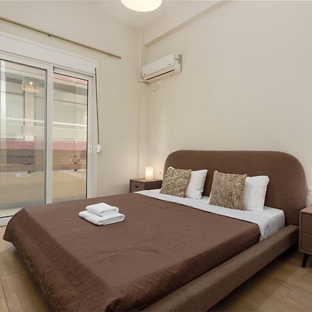 Cozy New Apartment Nearby Metro Athena Bagian luar foto