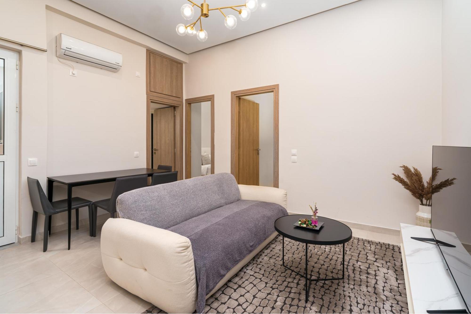 Cozy New Apartment Nearby Metro Athena Bagian luar foto
